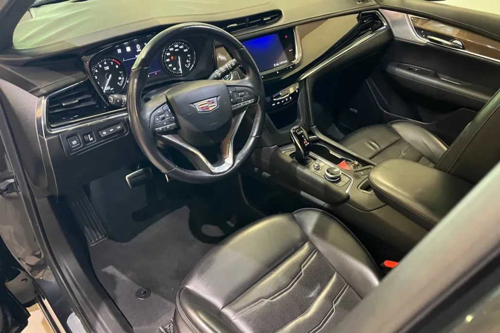 2020 Cadillac XT6 Sport photo 1