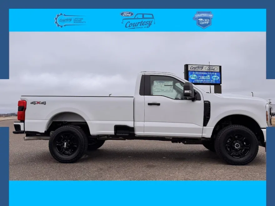 2025 Ford F-350 XL photo 1