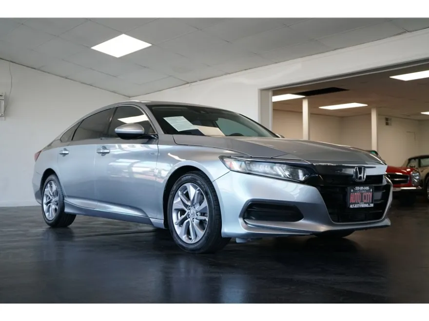 2019 Honda Accord LX photo 1
