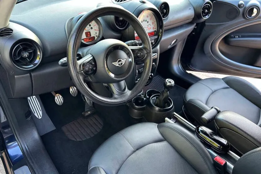 2014 Mini Countryman S ALL4 photo 1