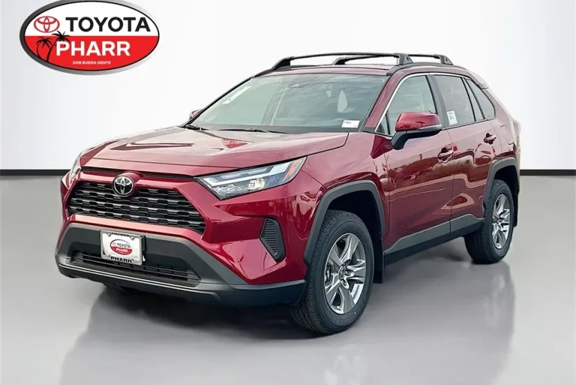 2025 Toyota RAV4 XLE photo 1