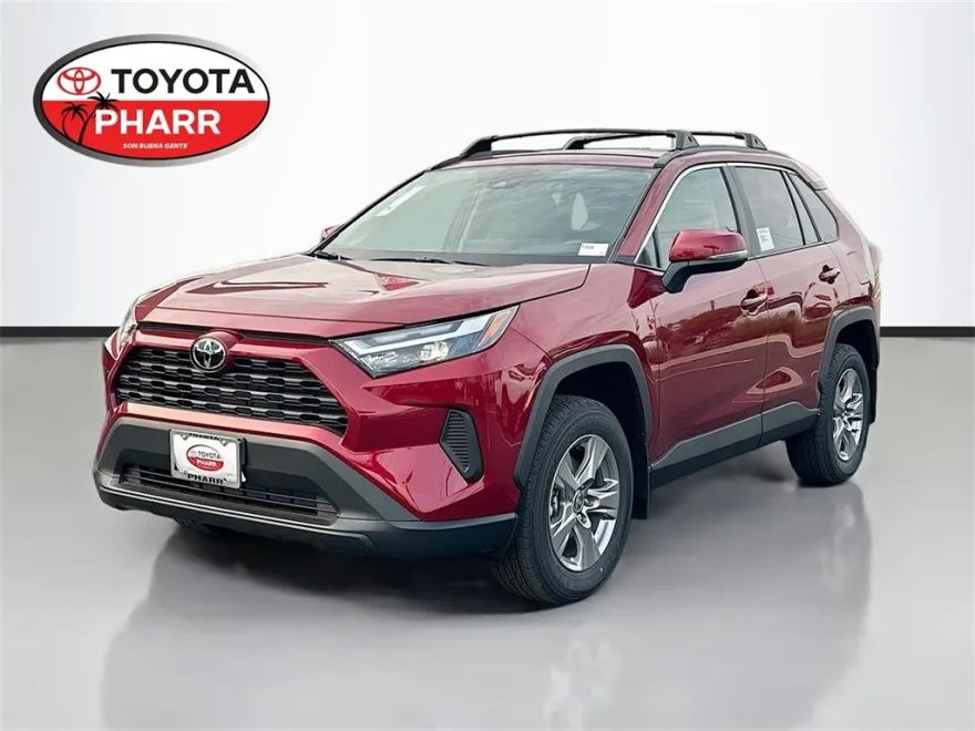 2025 Toyota RAV4 XLE photo 1