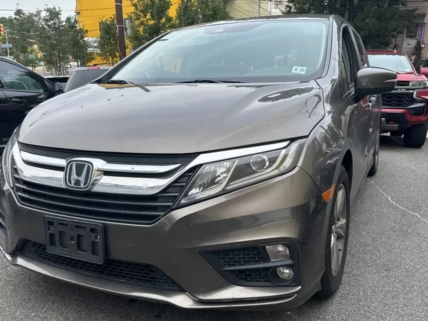 2020 Honda Odyssey EX photo 1