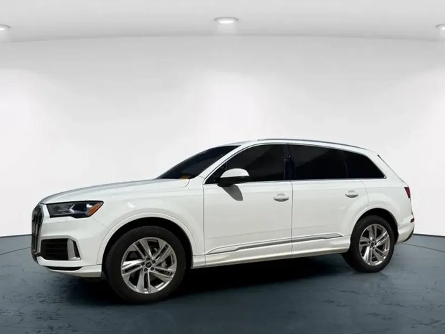 2023 Audi Q7 45 Premium photo 1