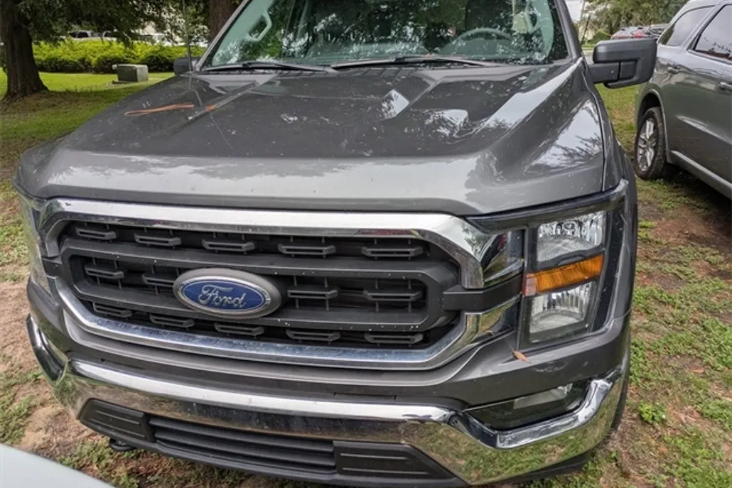 2023 Ford F-150 XLT photo 1
