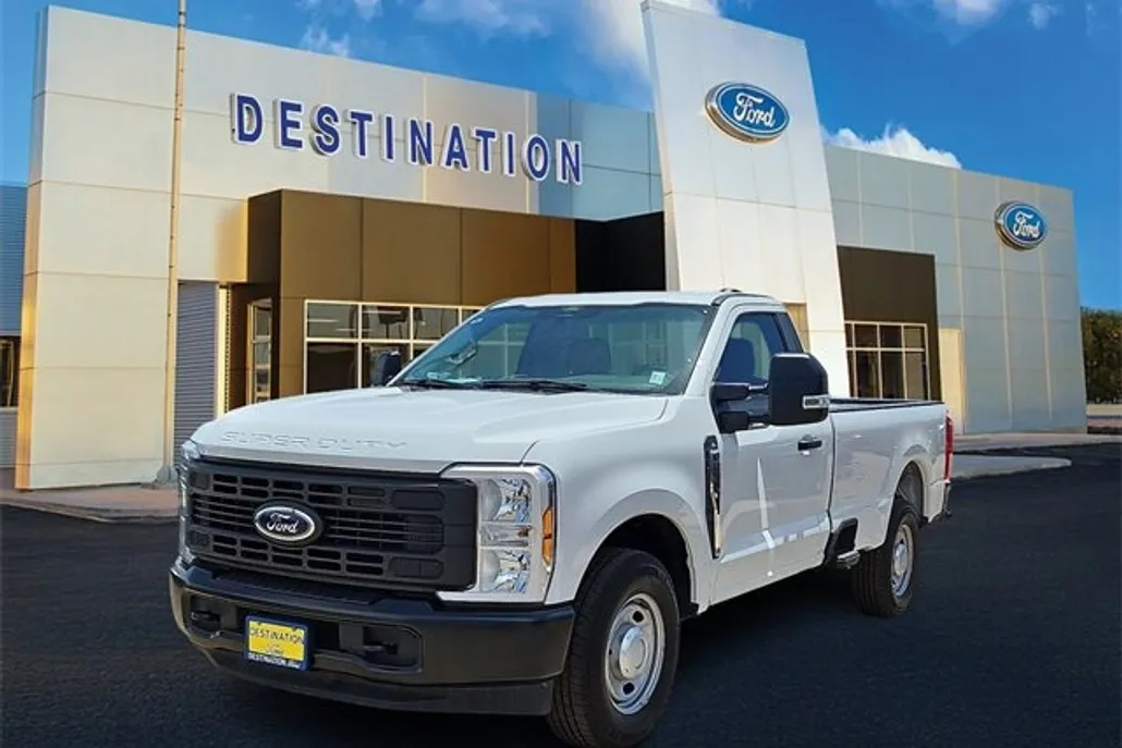 2024 Ford F-250 XL photo 1
