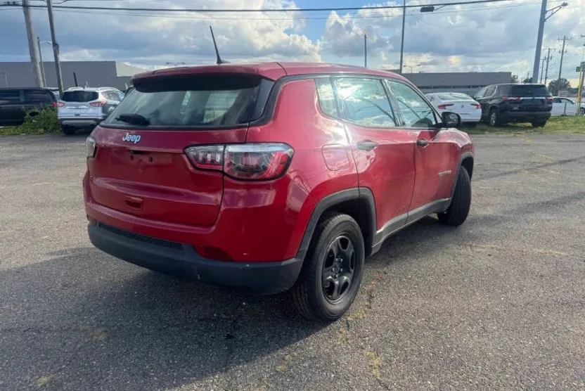2019 Jeep Compass Sport photo 1