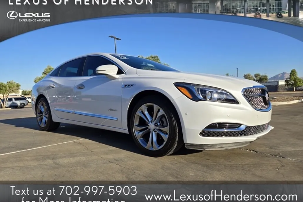 2019 Buick LaCrosse Avenir photo 1