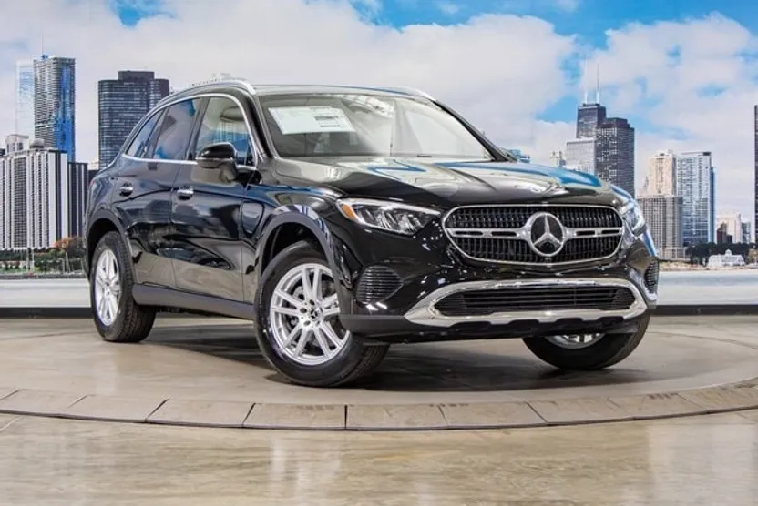 2026 Mercedes Benz GLC 300 4MATIC photo 1