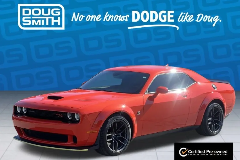 2021 Dodge Challenger R/T Scat Pack Widebody photo 1