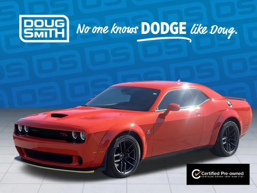 2021 Dodge Challenger R/T Scat Pack Widebody photo 1
