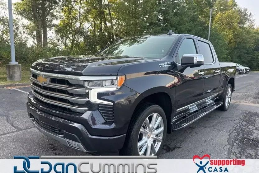 2022 Chevrolet Silverado 1500 High Country photo 1