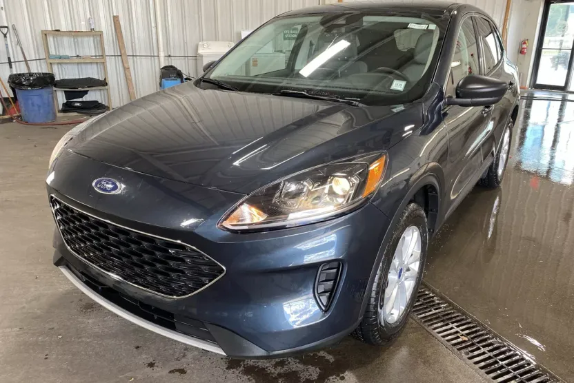 2022 Ford Escape SE photo 1