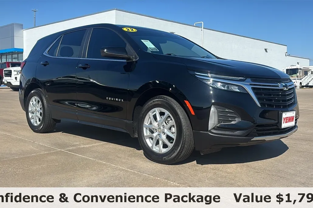 2022 Chevrolet Equinox LT photo 1