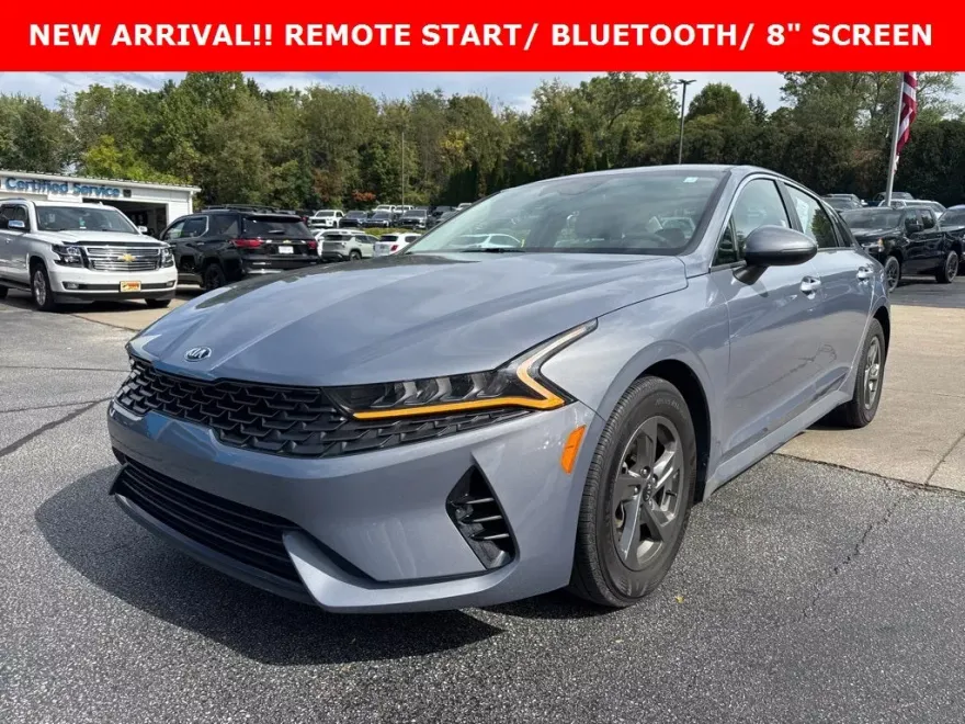 2021 Kia K5 LXS photo 1