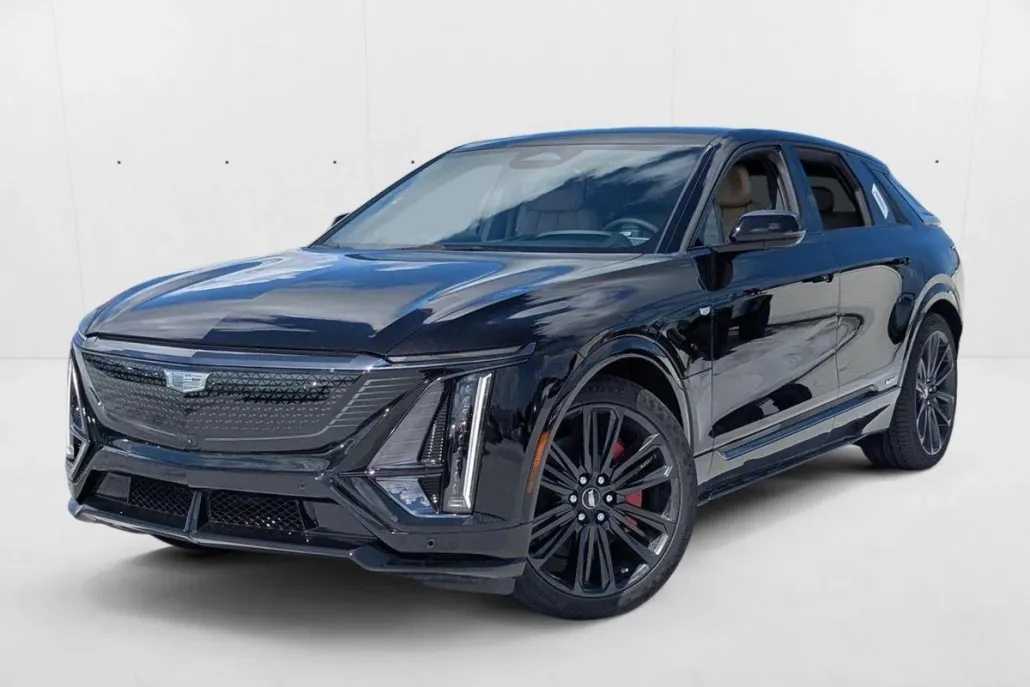 2026 Cadillac Lyriq photo 1