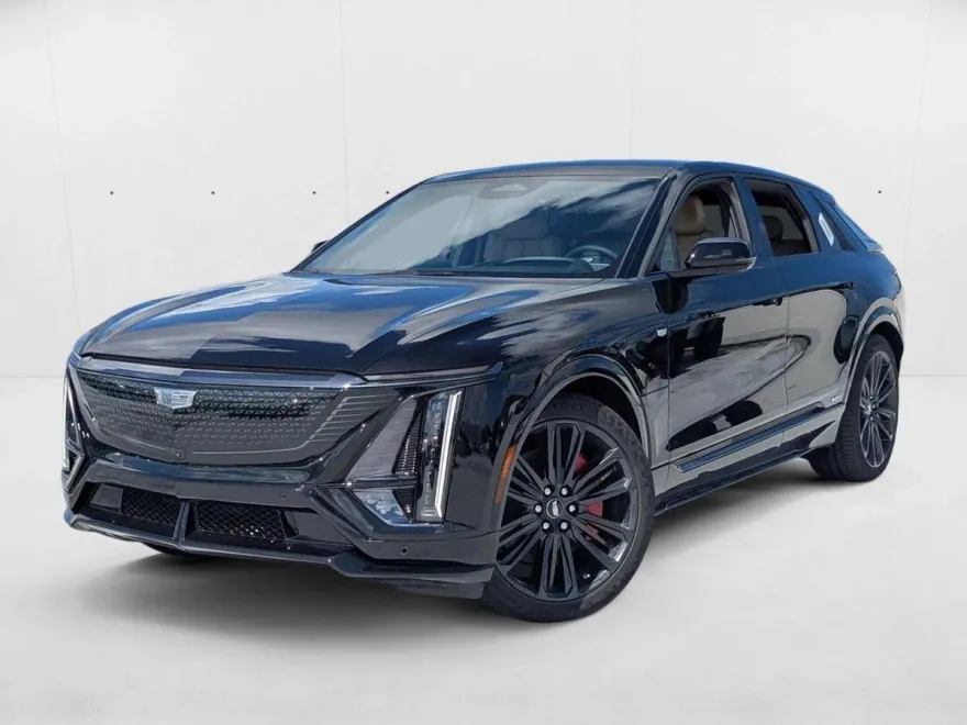 2026 Cadillac Lyriq photo 1