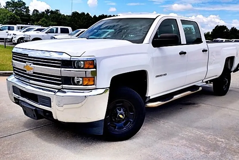 2015 Chevrolet Silverado 2500HD photo 1