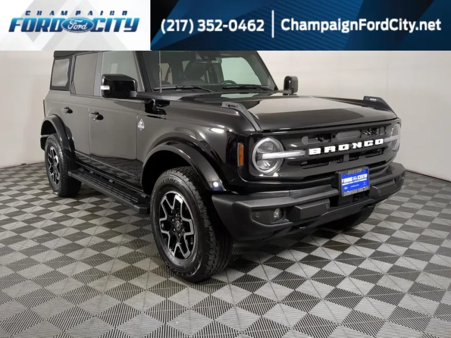 2024 Ford Bronco Outer Banks photo 1