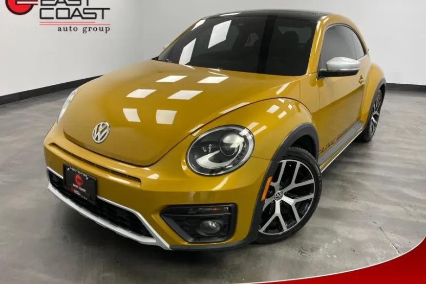 2017 Volkswagen Beetle 1.8T Dune photo 1