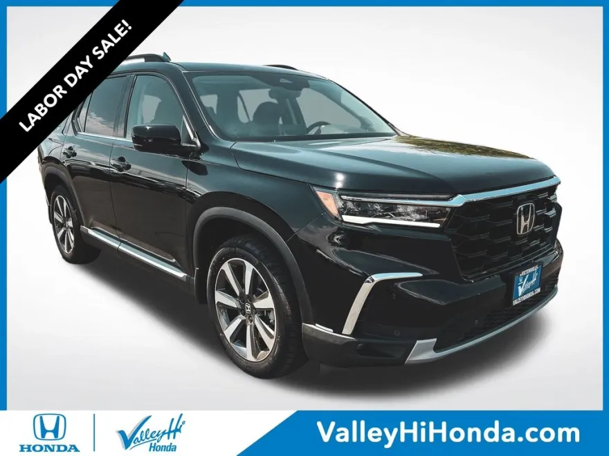 2025 Honda Pilot Touring photo 1