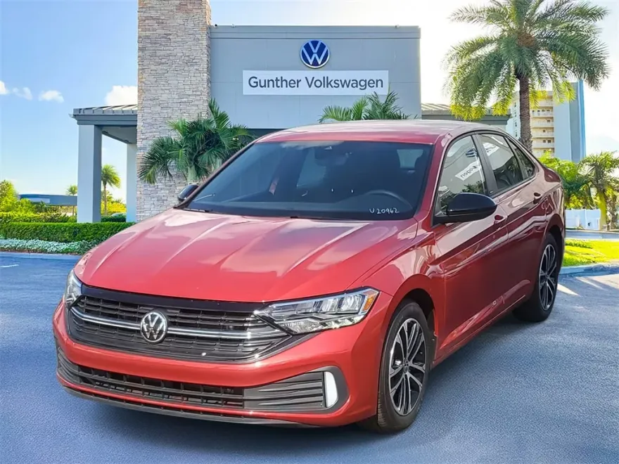2024 Volkswagen Jetta 1.5T Sport photo 1