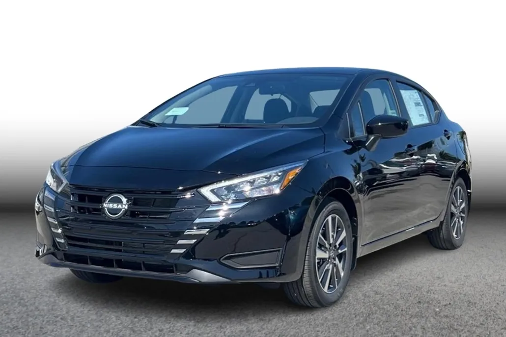 2025 Nissan Versa SV Sedan photo 1