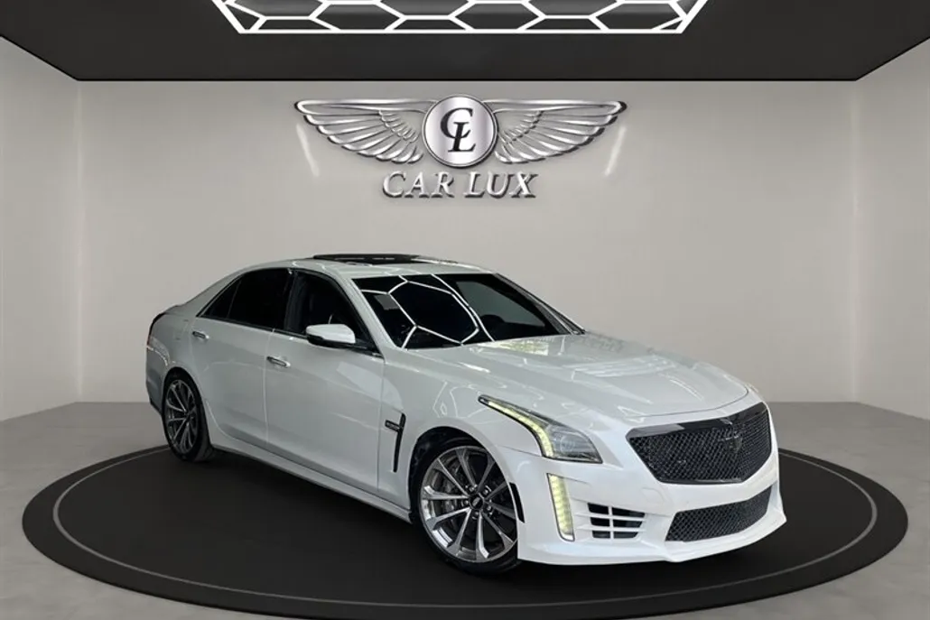2017 Cadillac CTS photo 1