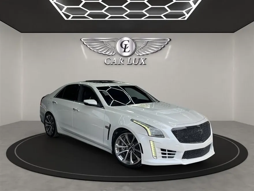 2017 Cadillac CTS photo 1