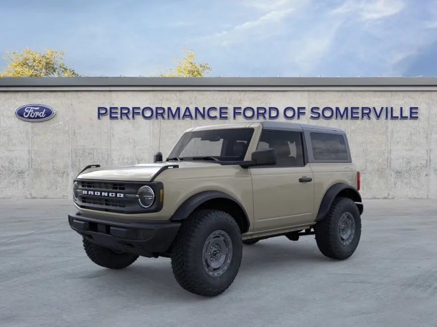 2025 Ford Bronco Base photo 1