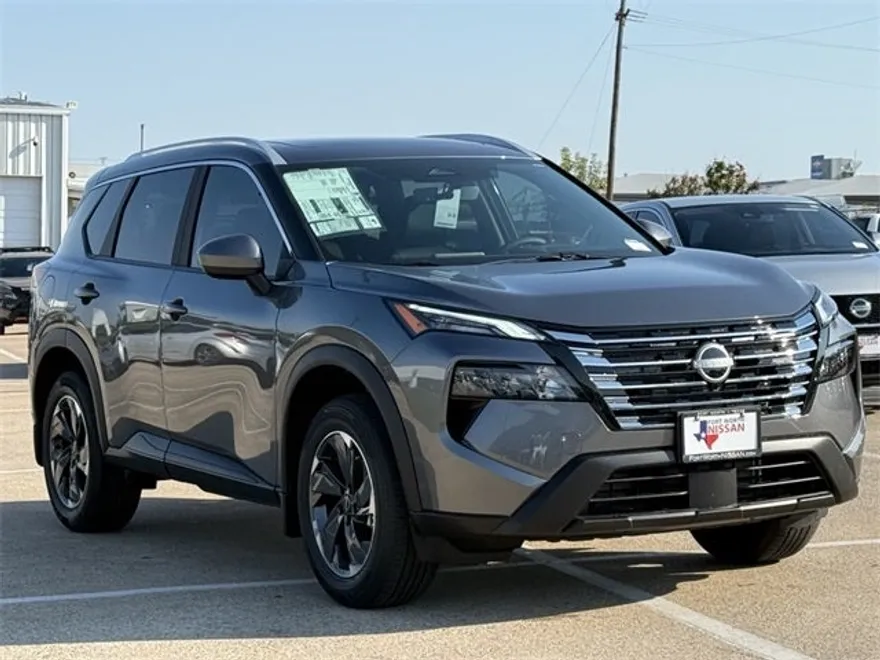 2026 Nissan Rogue SV photo 1