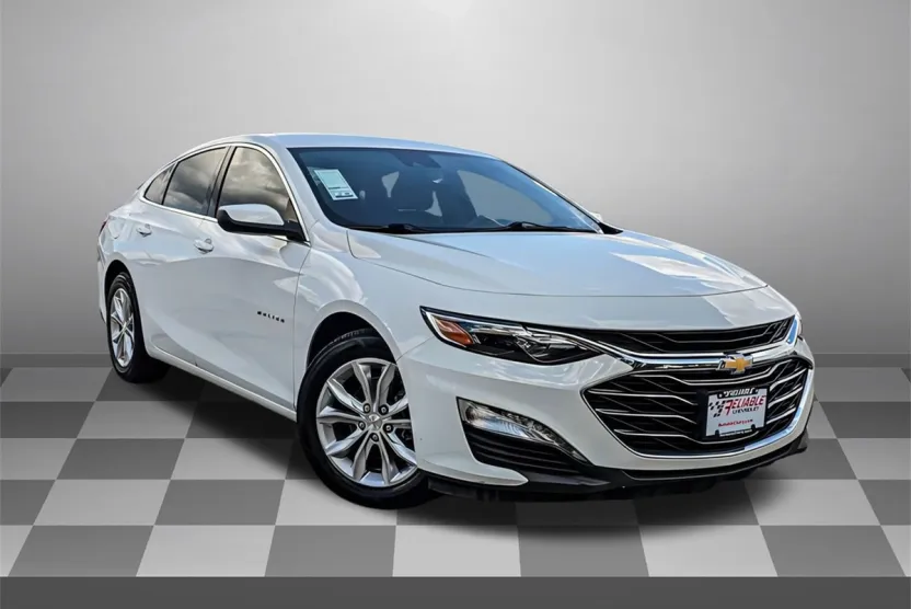 2023 Chevrolet Malibu 1LT photo 1