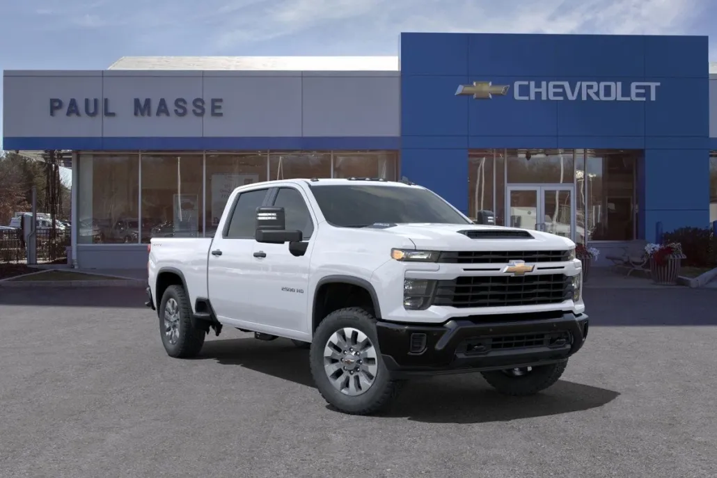 2025 Chevrolet Silverado 2500HD Custom photo 1