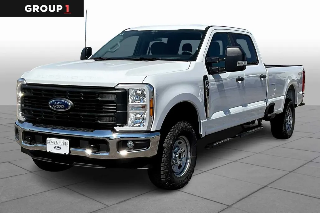 2025 Ford F-250 XL photo 1