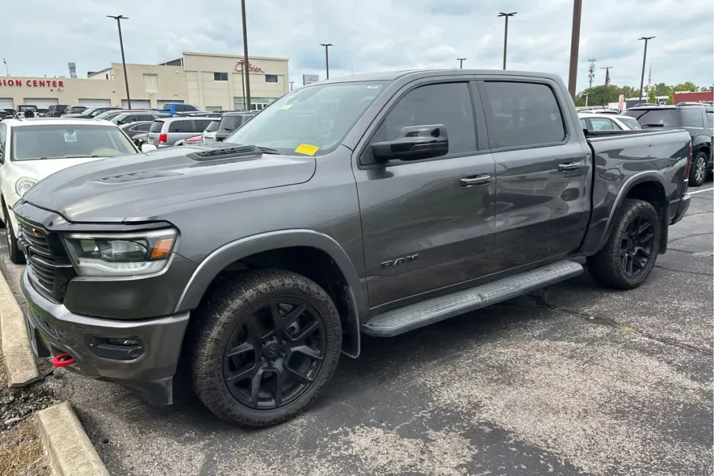 2022 Ram 1500 Laramie photo 1