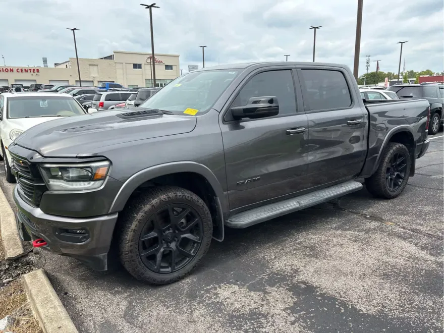 2022 Ram 1500 Laramie photo 1