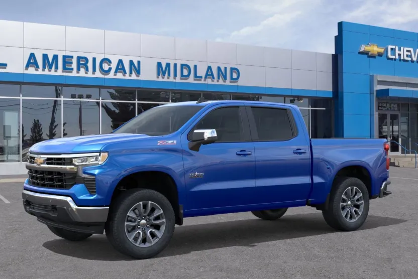 2026 Chevrolet Silverado 1500 LT photo 1