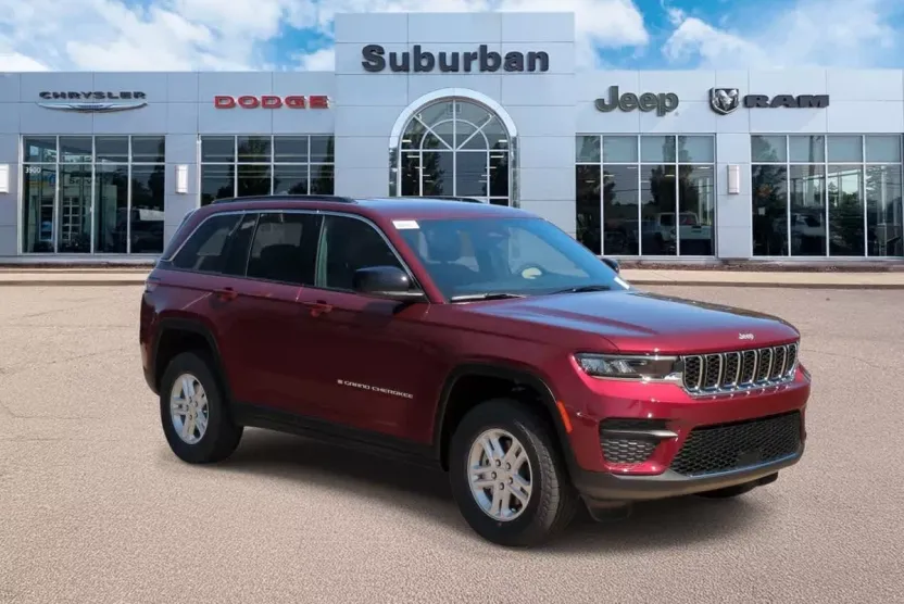 2025 Jeep Grand Cherokee Laredo photo 1