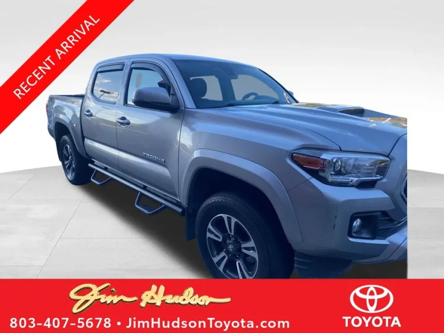 2019 Toyota Tacoma TRD Sport V6 photo 1