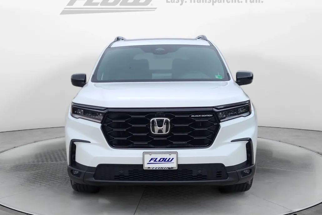 2025 Honda Pilot Black Edition photo 1