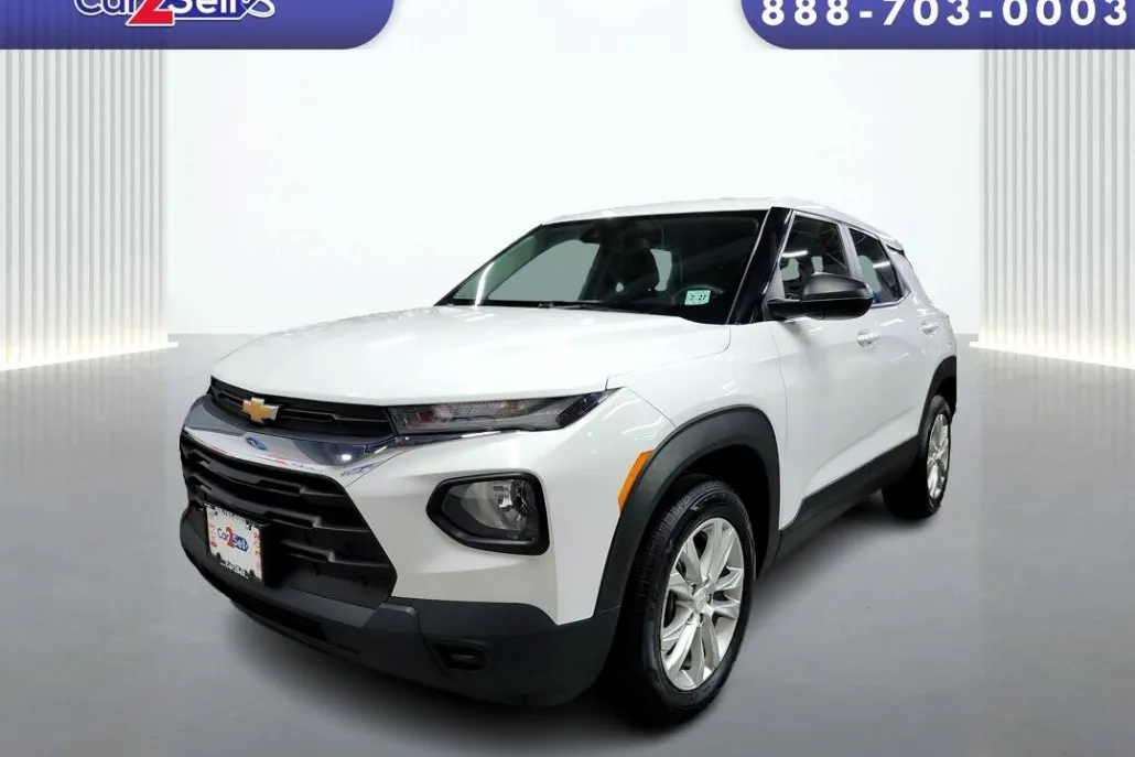 2023 Chevrolet Trailblazer LS photo 1