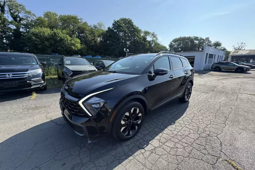 2023 Kia Sportage X-Line photo 1