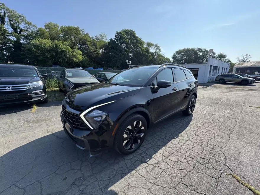 2023 Kia Sportage X-Line photo 1