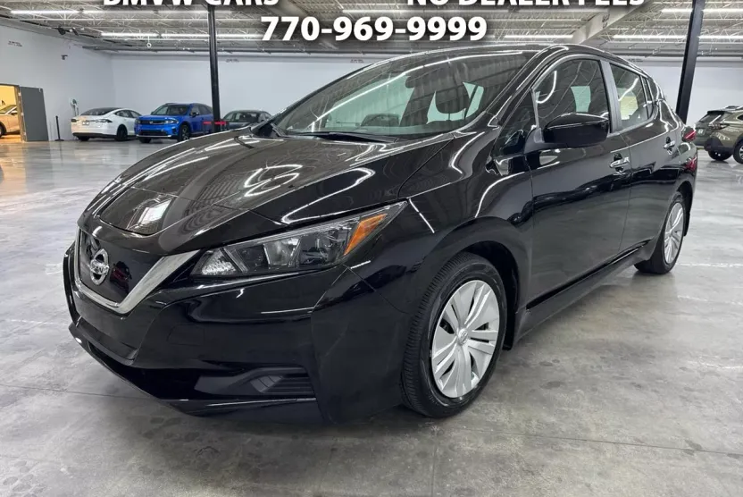 2021 Nissan Leaf S photo 1