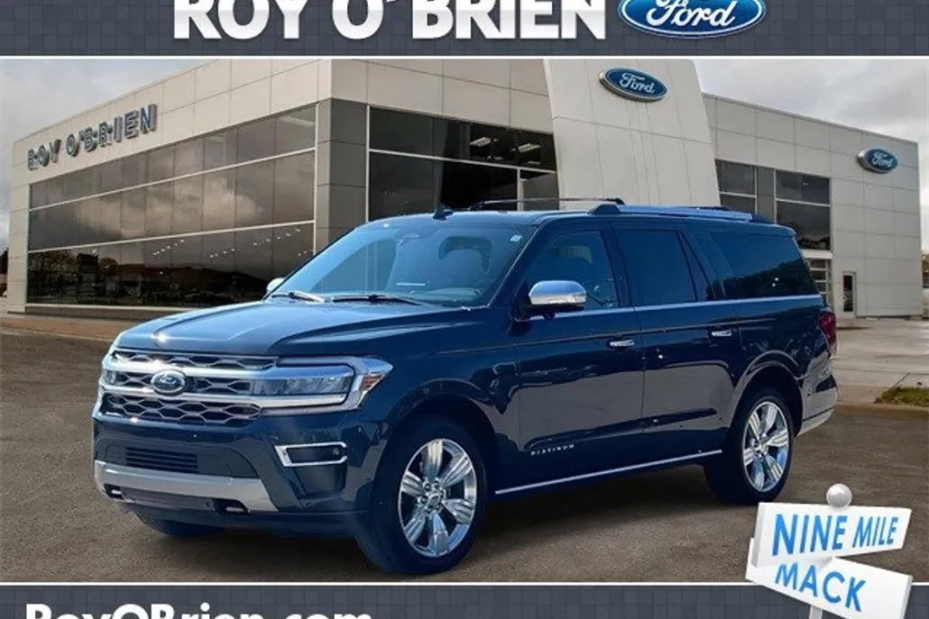 2024 Ford Expedition MAX Platinum photo 1