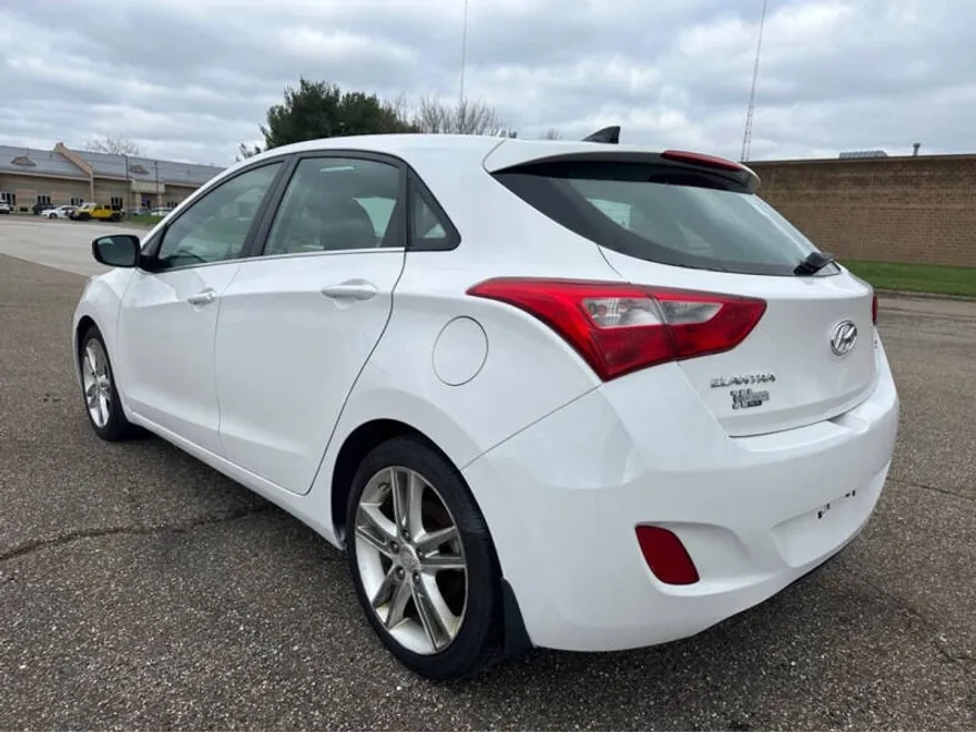 2013 Hyundai Elantra GT photo 1