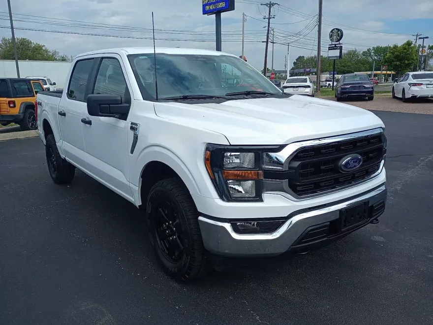 2023 Ford F-150 XLT photo 1