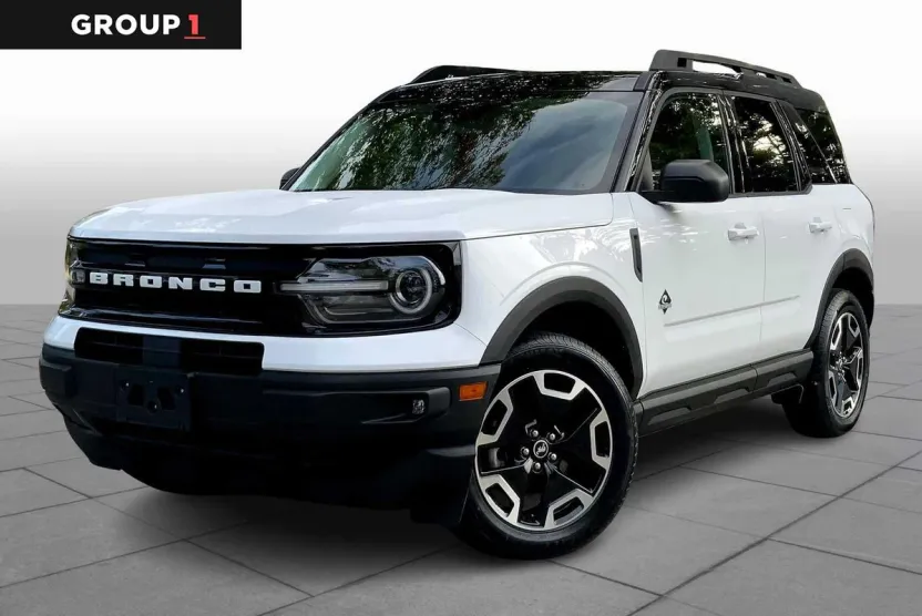 2024 Ford Bronco Sport Outer Banks photo 1