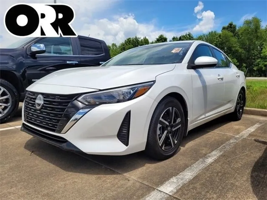 2024 Nissan Sentra SV photo 1