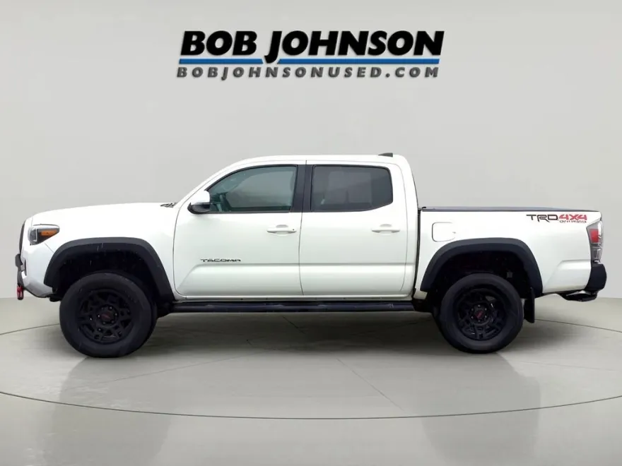 2021 Toyota Tacoma SR V6 photo 1